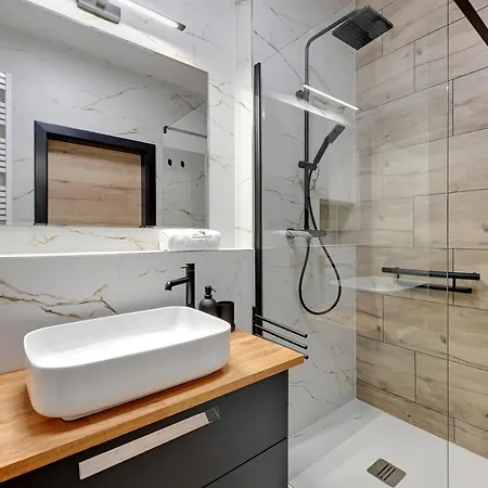 アパート Botanica Jelitkowo - Premium Z Parkingiem Blisko Plazy By Lion *